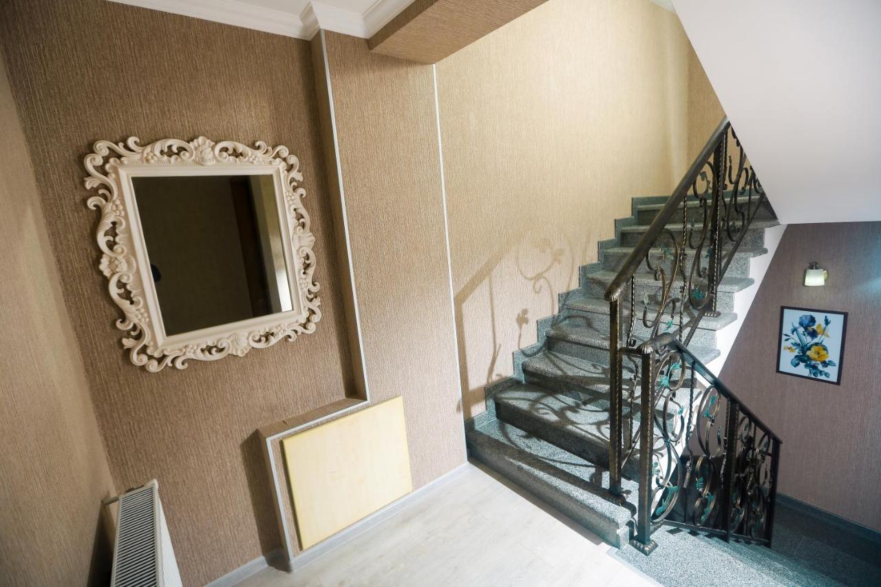 Hotel New Metekhi Tbilissi Extérieur photo
