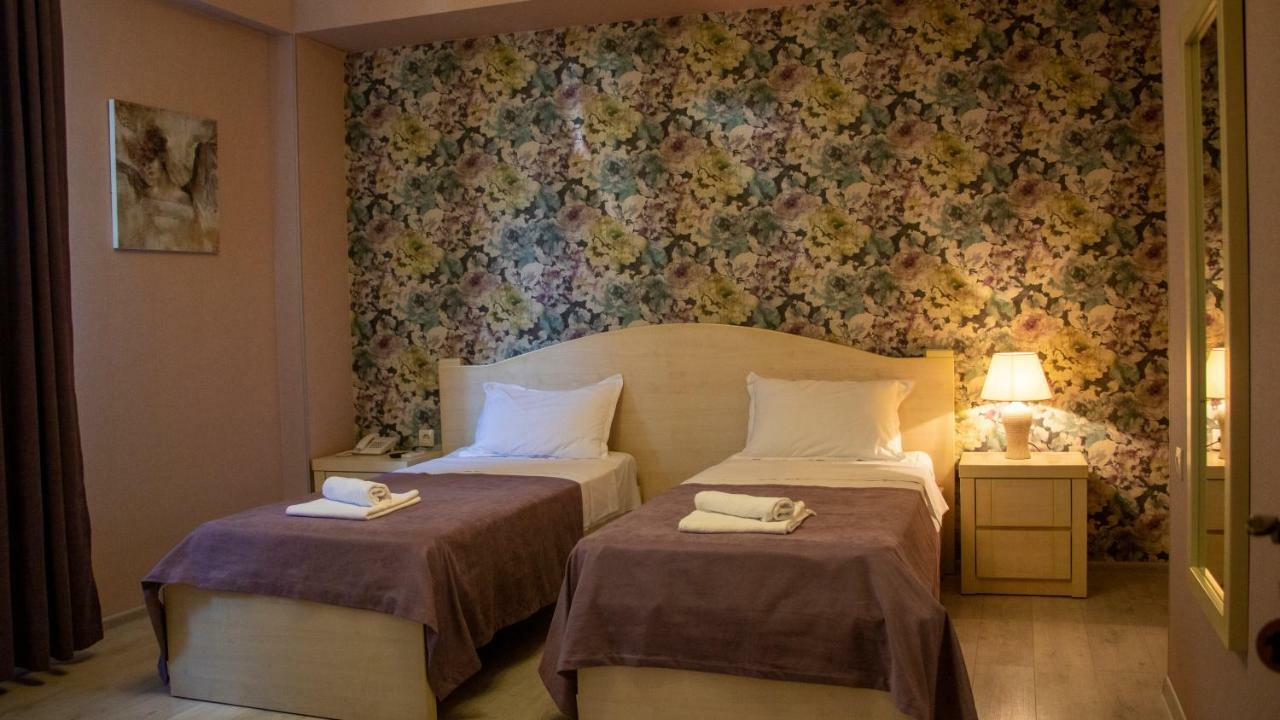 Hotel New Metekhi Tbilissi Extérieur photo