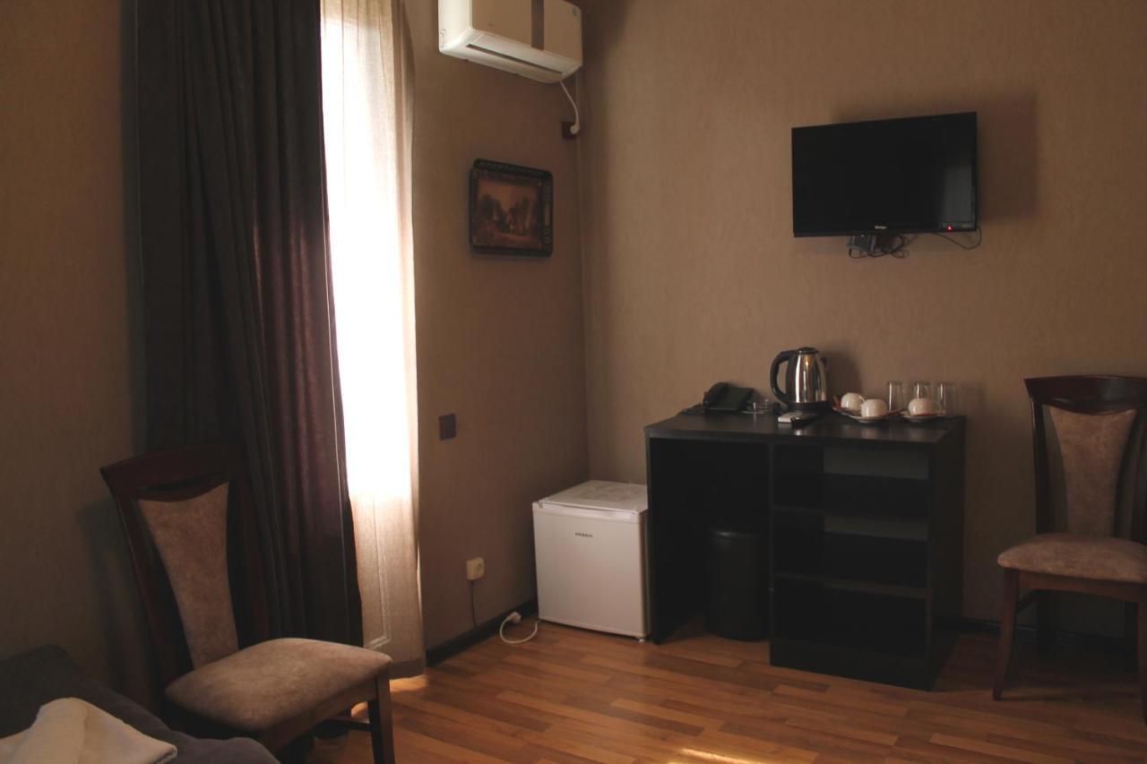 Hotel New Metekhi Tbilissi Extérieur photo